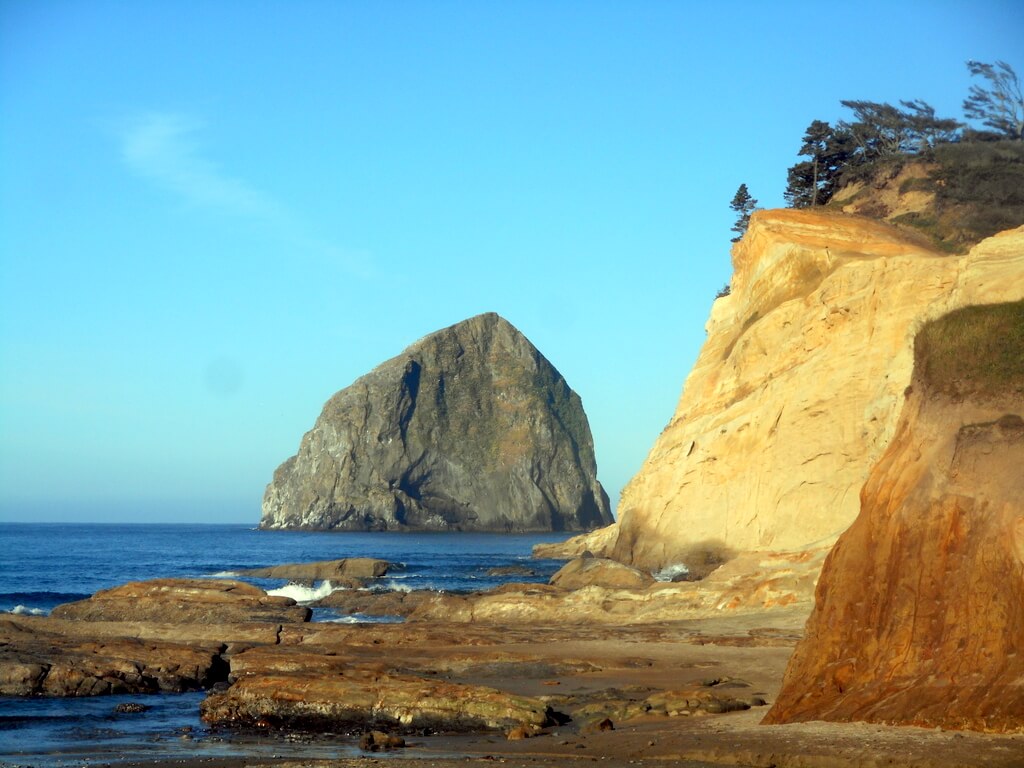 Pacific City Cape Kiawanda Beach